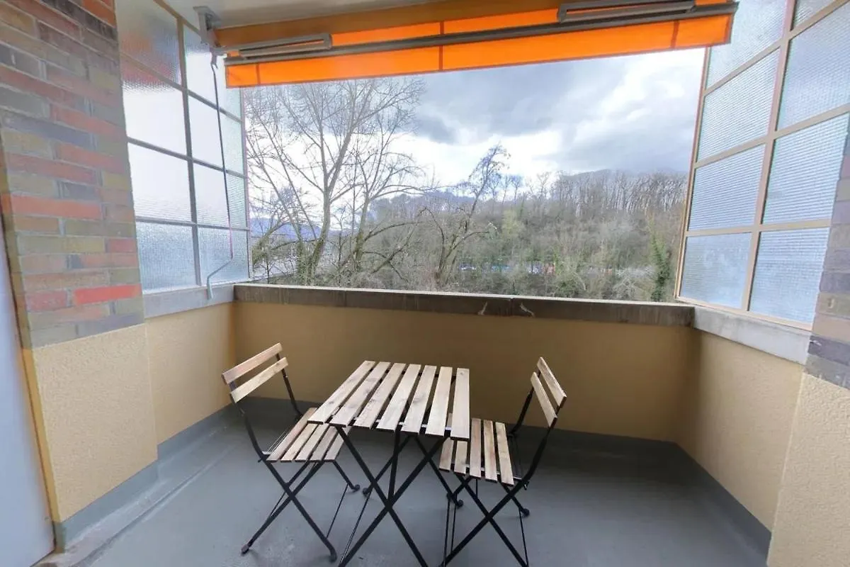 Unwind & Explore, Central Apartments In Jonction'S Art Scene! Qa8 Genf 0*,  Svájc